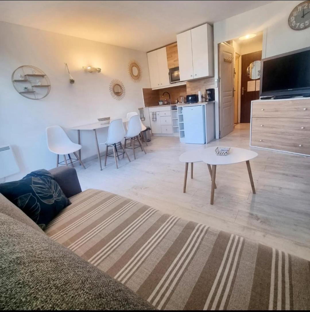 100 M De La Plage - Les Cigales De Mer - Studio Cabine - Parking Ле-Гро-дю-Руа Екстер'єр фото